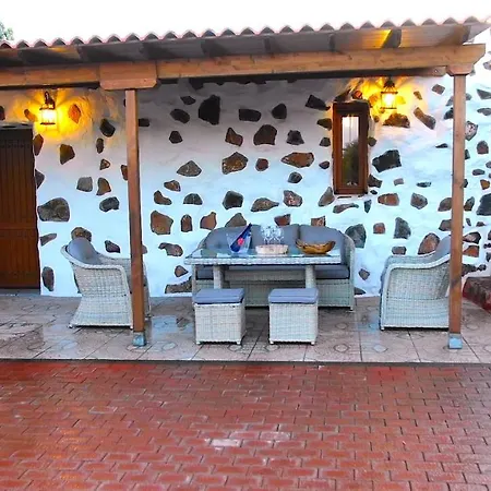 Cantos Colorados Villa