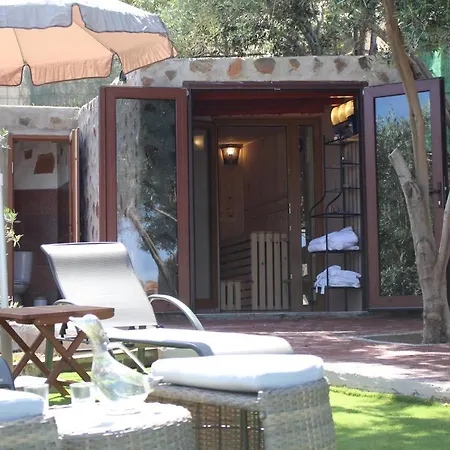 Villa Cantos Colorados