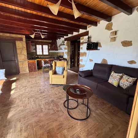 Cantos Colorados Villa *